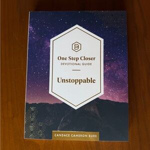 Candace Cameron Bure Unstoppable Devotional Guide